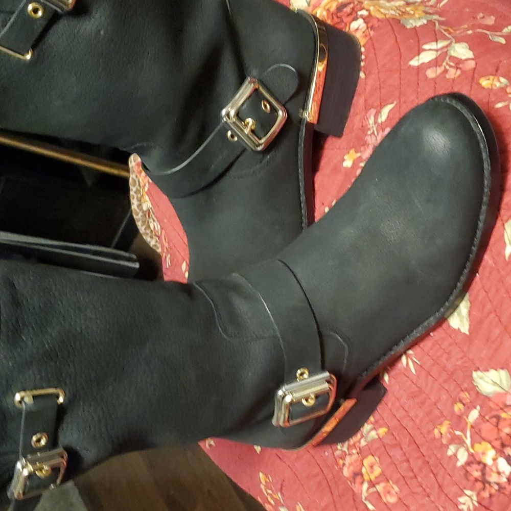 Black above ankle boots